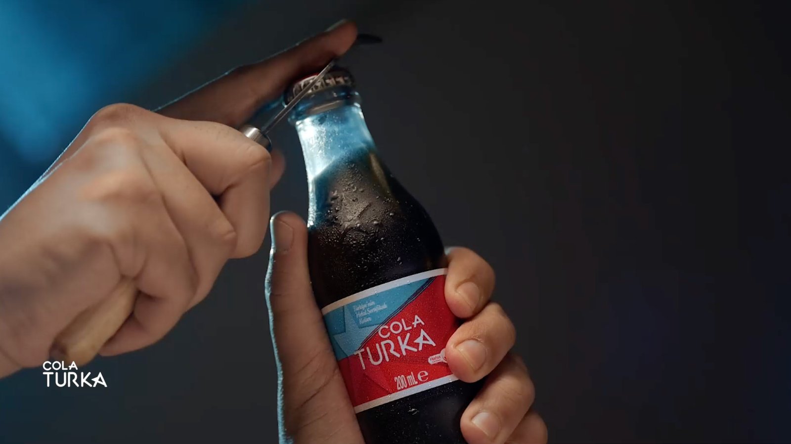 HAVAS Engage Hero Background